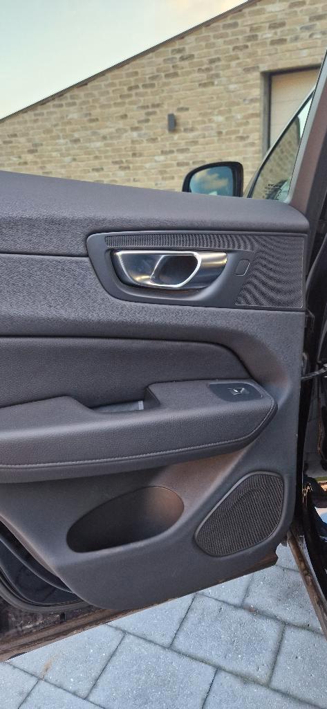 Volvo XC60 T6 Recharge hybride rechargeable, Autos, Volvo, Particulier, XC60, Caméra 360°, 4x4, ABS, Phares directionnels, Régulateur de distance