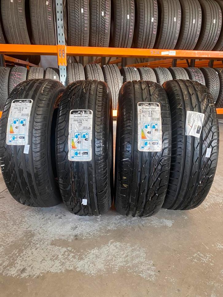 225/70 R16 Uniroyal RainExpert 3 SUV – Nieuw, Auto-onderdelen, Banden en Velgen, Band(en), Ophalen