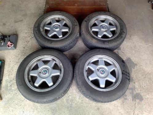 Jantes Alfa 75 v6 15 pouces 5x98, Auto-onderdelen, Banden en Velgen, Velg(en), 15 inch, Personenwagen, Gebruikt, Ophalen of Verzenden