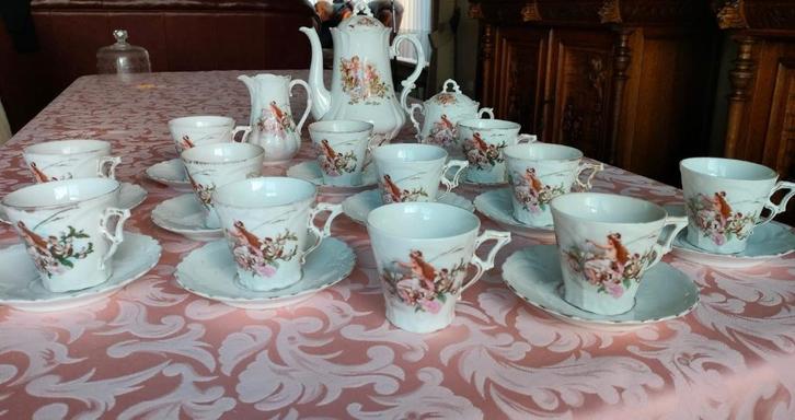 Service vintage avec des anges, Maison & Meubles, Cuisine | Vaisselle, Utilisé, Tasse(s) et/ou soucoupe(s), Porcelaine, Enlèvement