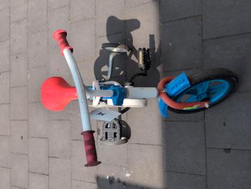 Kinderfiets voor kleuters beschikbaar voor biedingen