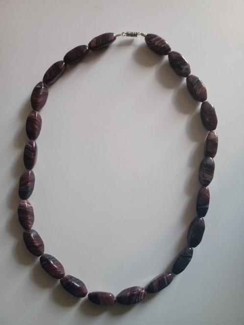 Zeer mooie grote ketting gemaakt van natuurlijke agaatkralen, Handtassen en Accessoires, Kettingen, Zilver, Zilver, Ophalen of Verzenden