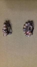oorbellen vintage met pareltjes, 60 jaar oud, Overige materialen, Gebruikt, Ophalen of Verzenden, Roze