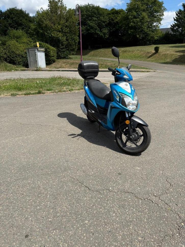 a vendre scooter sym jet 4r class a 25 cc 2 temps, Fietsen en Brommers, Scooters | SYM, Zo goed als nieuw, Overige modellen, Benzine