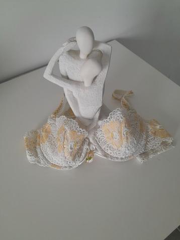 lejaby, 85b dentelle, Enlèvement ou Envoi
