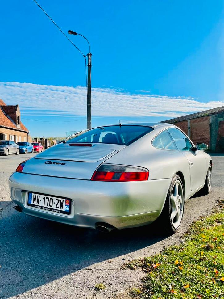 Porsche 911/996 —> presque oldtimer!, Autos, Porsche, Particulier, Essence, Boîte manuelle, Argent ou Gris, Enlèvement