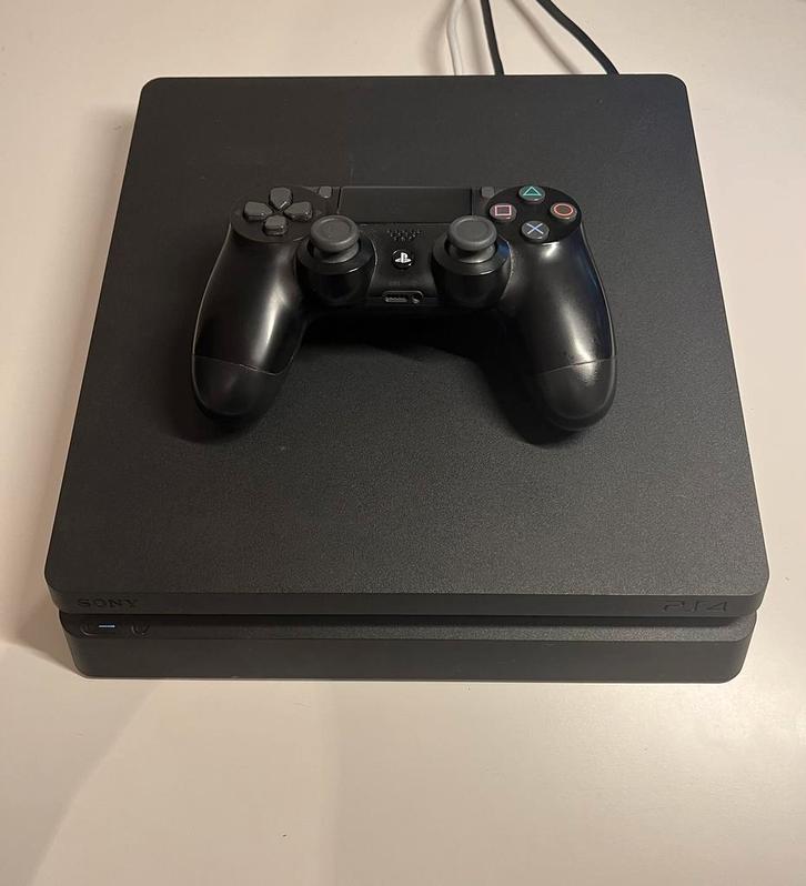 PlayStation 4 Slim | 500GB, Games en Spelcomputers, Spelcomputers | Sony PlayStation 4, Zo goed als nieuw, Slim, 500 GB, Met 1 controller