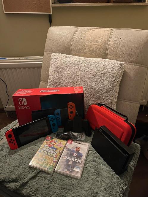nintendo switch, Games en Spelcomputers, Spelcomputers | Nintendo Switch, Gebruikt, Met 2 controllers, Met games, Ophalen of Verzenden