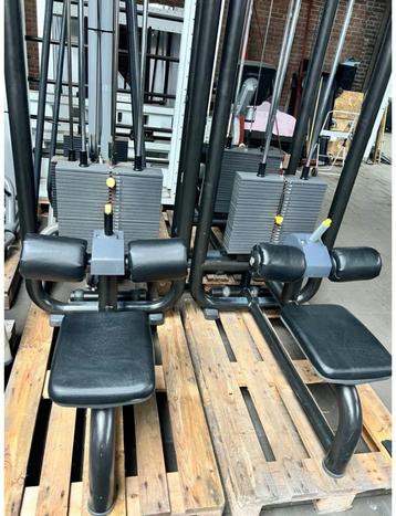 Technogym Lat Pulldown Element beschikbaar voor biedingen