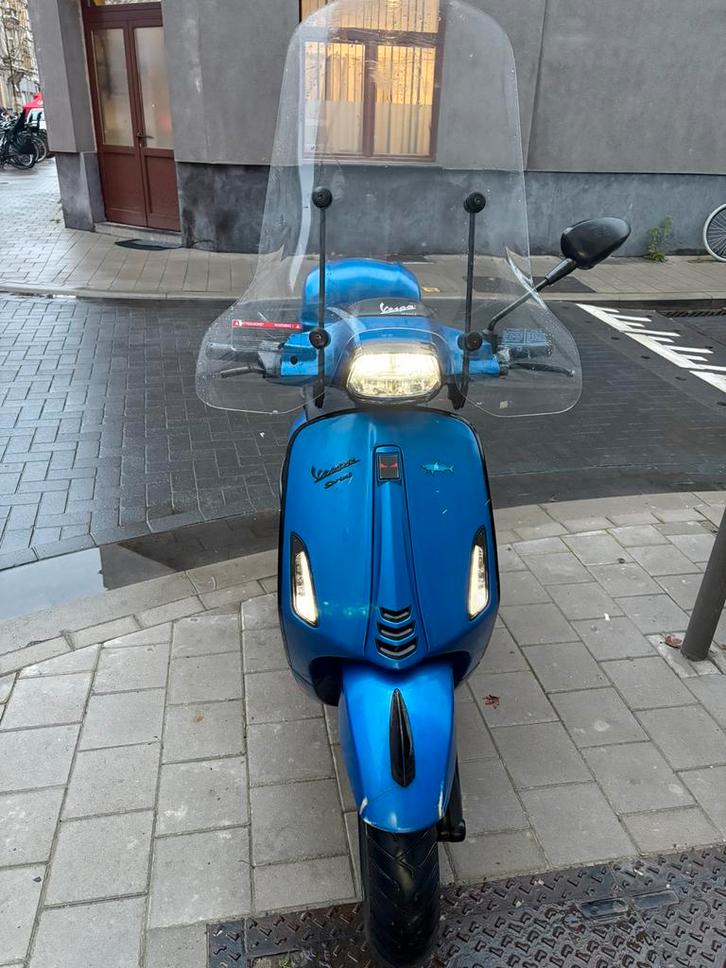 Vespa Sprint 2020 a klasse, Fietsen en Brommers, Scooters | Vespa, Gebruikt, Vespa S, Klasse A (25 km/u), Benzine, Ophalen