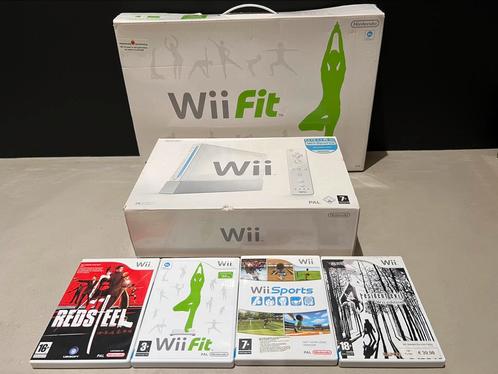 Wii Sports en Wii Fit met spelletjes, Consoles de jeu & Jeux vidéo, Jeux | Nintendo Wii, Utilisé, Sport, 2 joueurs, Enlèvement ou Envoi