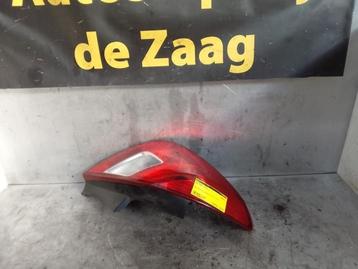 Achterlicht links van een Opel Corsa beschikbaar voor biedingen