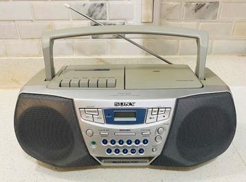 Sony CFD- S32 S22 radio cassette cd beschikbaar voor biedingen