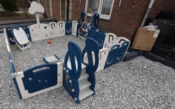 Te Koop Grote Speelbox voor baby en kinderen tot 6 jaar beschikbaar voor biedingen
