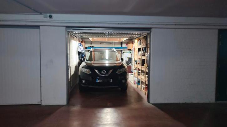 Garage à vendre à Anderlecht, Immo, Garages en Parkeerplaatsen