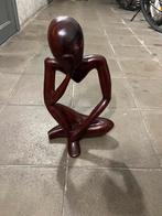 Thinking man, de denker in hout, Antiek en Kunst, Kunst | Beelden en Houtsnijwerken, Ophalen of Verzenden