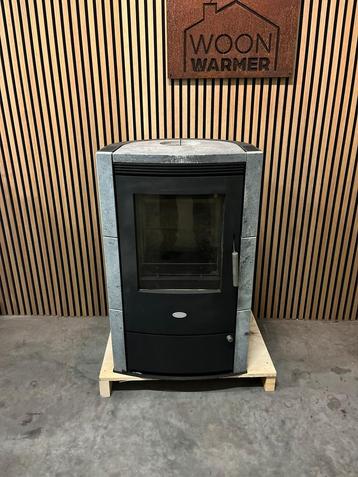 24287 Houtkachel met speksteen Fireplace 7kw beschikbaar voor biedingen