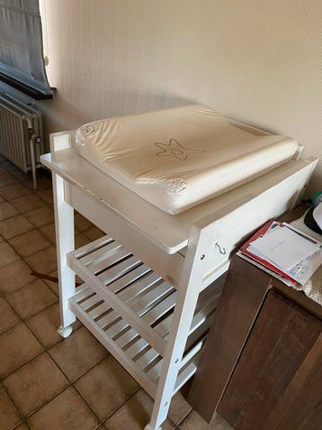 Luiertafel met verzorgingskussen, Enlèvement, Utilisé, Commode