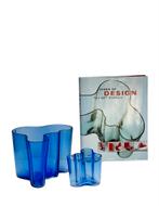 Vaas Iittala Alvar Aalto + boek, Huis en Inrichting, Ophalen, Blauw, Minder dan 50 cm, Glas