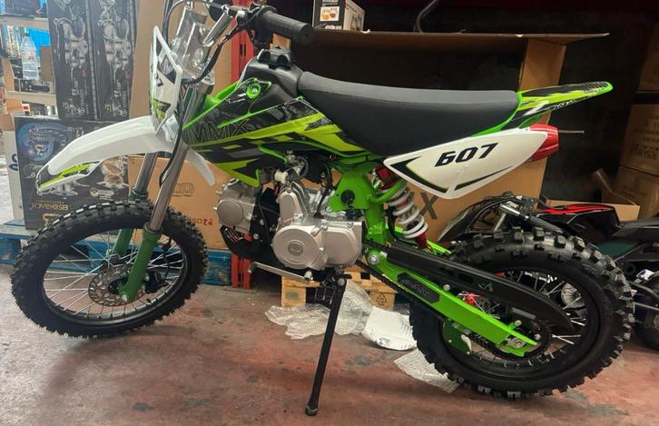 Kinder quad atv crosser crossmotor motor pitbike dirtbike, Kinderen en Baby's, Speelgoed | Buiten | Accuvoertuigen, Ophalen of Verzenden