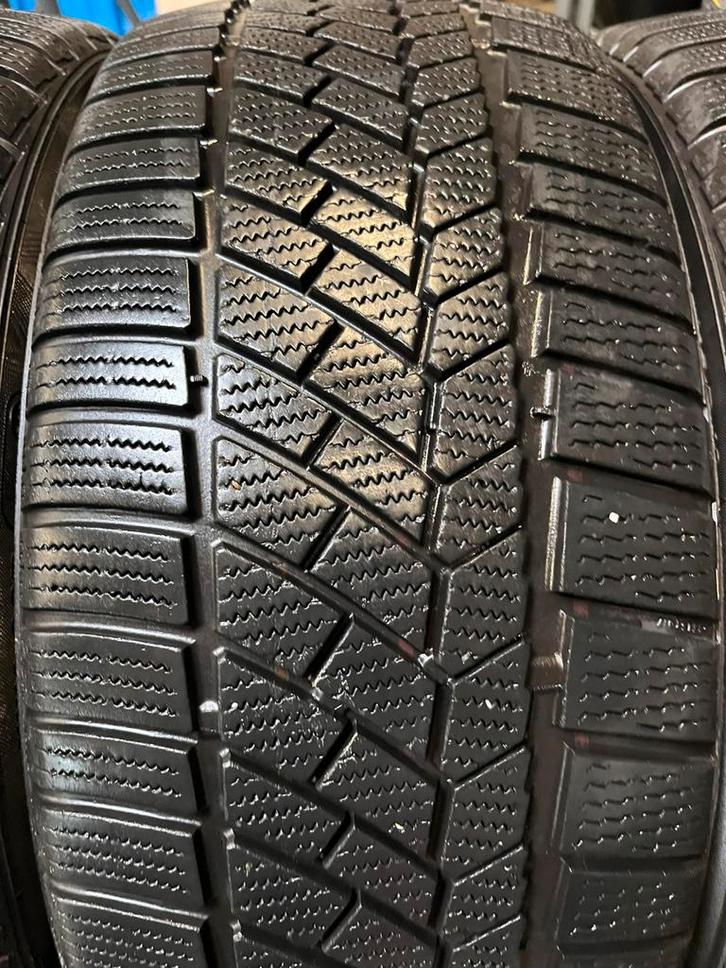 4 pneus hiver 225/45/18 M+S hiver Runflat RSC CONTINENTAL, Autos : Pièces & Accessoires, Pneus & Jantes, Pneus et Jantes, Pneus hiver