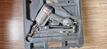 Senco SFN30 pneumatische tacker beschikbaar voor biedingen