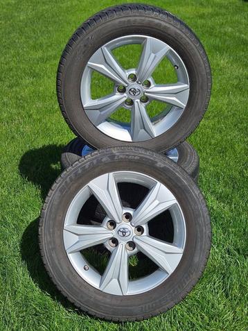 Originele Toyota C-HR CHR C HR RAV RAV4 winterwielen 17 inch beschikbaar voor biedingen