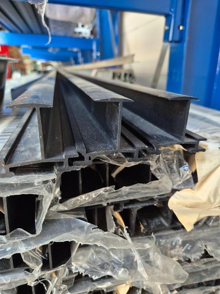 Zwarte inleg profielen voor Zonnepanelen, Doe-het-zelf en Bouw, Zonnepanelen en Toebehoren, Nieuw, Overige typen, Ophalen of Verzenden