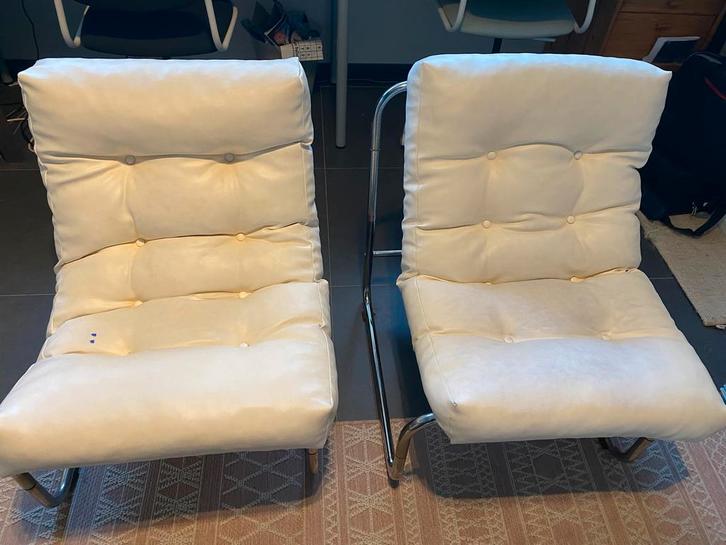 Witte kunstlederen lounge zeteltjes bauhaus stijl, Huis en Inrichting, Fauteuils, Gebruikt, Kunststof, 50 tot 75 cm, Minder dan 75 cm