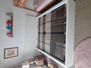 Lit MALM 180x200+ sommiers  beschikbaar voor biedingen