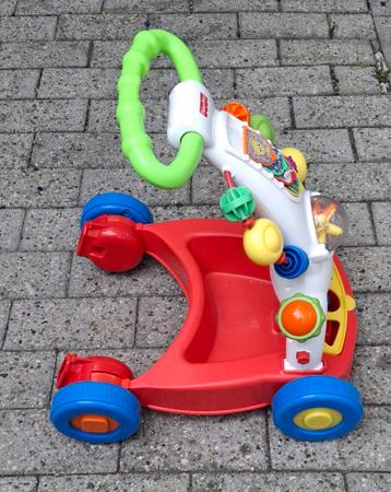 Baby duwwagen beschikbaar voor biedingen