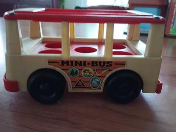 Fisher Price minibus uit 1969 disponible aux enchères