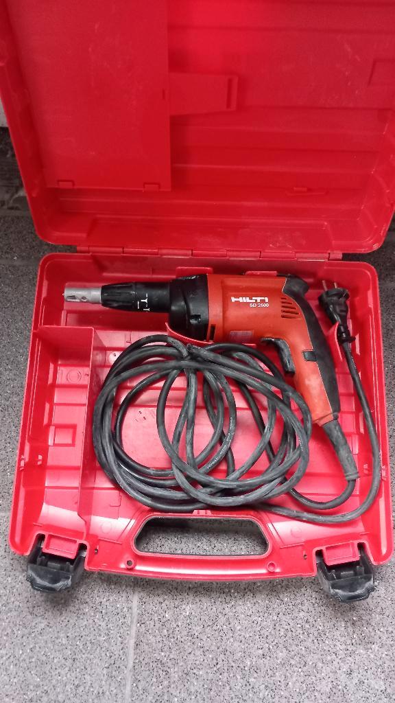 Tournevis Hilti SD 2500, Bricolage & Construction, Outillage | Foreuses, Utilisé, Autres types, 400 à 600 watts, Enlèvement ou Envoi