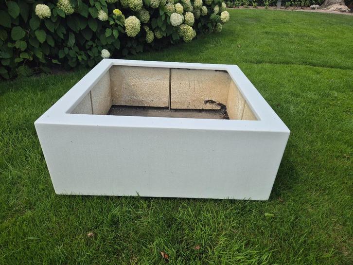 Polyester plantenbak 100x100x40 cm | Wit, Tuin en Terras, Bloembakken en Plantenbakken, Zo goed als nieuw, Kunststof, Tuin, Ophalen