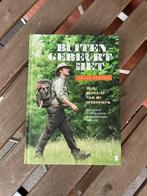 Buiten Gebeurt Het - Arjan Postma (2016), Boeken, Natuur, Arjan Postma, Natuur algemeen, Zo goed als nieuw, Ophalen