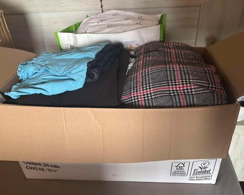 Vrouwen Kleding maat 36,38,40, Kleding | Dames, Dames-kledingpakketten, Zo goed als nieuw, Maat 36 (S), Ophalen of Verzenden