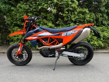 KTM 690 SMC-R  2024- 23KM! beschikbaar voor biedingen