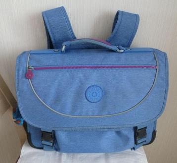 Kipling koffer met 3 vakken 6/12 jaar + aap beschikbaar voor biedingen