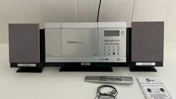 MT Logic TXCD - 1525 stereo radio CD beschikbaar voor biedingen