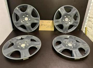 4 universele wieldoppen 16" Michelin superprijs 6€/4 beschikbaar voor biedingen