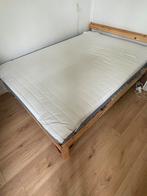 Matelat plus lit en bois, Huis en Inrichting, Slaapkamer | Bedden, Ophalen, Bruin, Tweepersoons, 140 cm