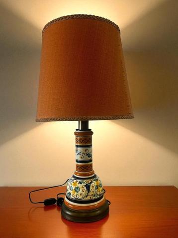 vintage retro lamp beschikbaar voor biedingen