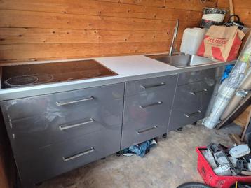 keuken beschikbaar voor biedingen