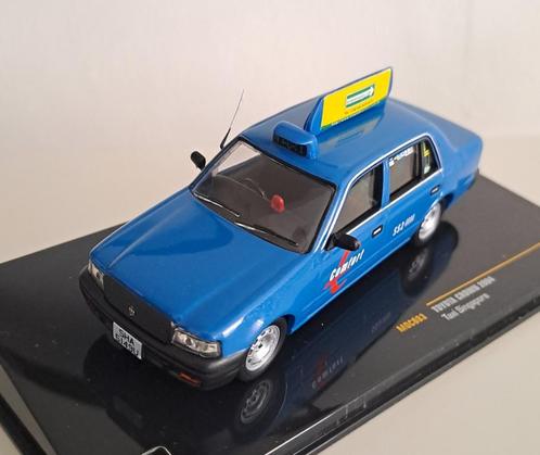 Toyota Crown Taxi Singapore 2004, Hobby en Vrije tijd, Modelauto's | 1:43, Nieuw, Auto, Overige merken, Verzenden
