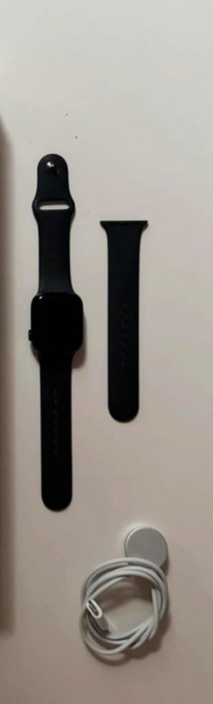 Apple Watch Series 7 (41 mm) beschikbaar voor biedingen