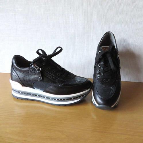 Nero Giardini sneakers zwart, maat 35, Kleding | Dames, Schoenen, Nieuw, Sneakers, Zwart, Ophalen of Verzenden