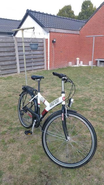 Mooie fiets 26 inch beschikbaar voor biedingen