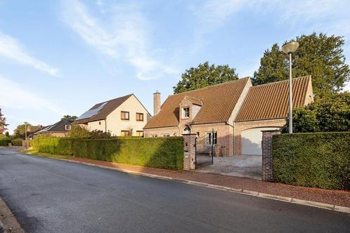 Huis te koop in Lennik, 4 slpks, Immo, Huizen en Appartementen te koop, Vrijstaande woning, C