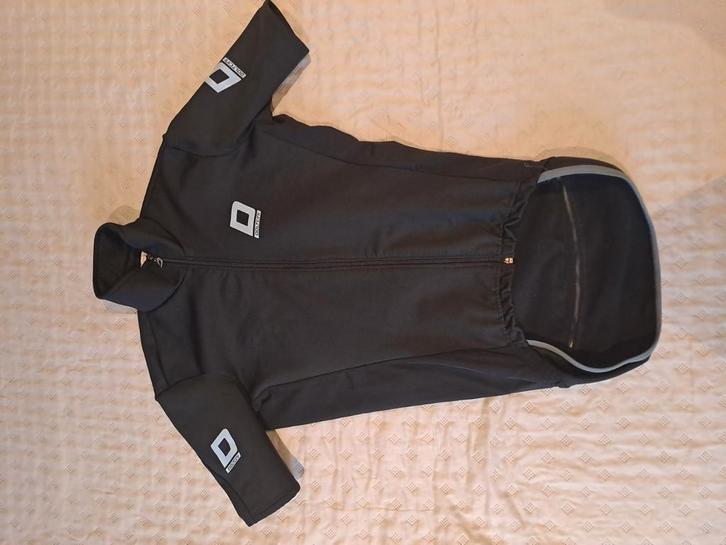 Doltcini gabba wintervest korte mouwen S, Fietsen en Brommers, Fietsaccessoires | Fietskleding, Zo goed als nieuw, Bovenkleding