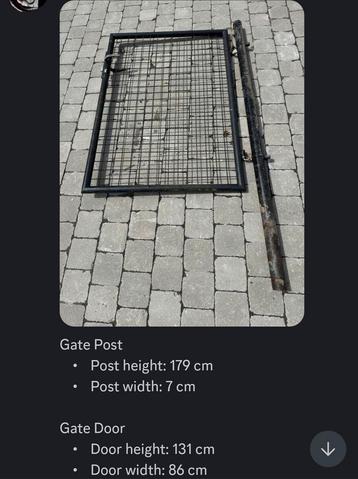 Tuinpoort met paal beschikbaar voor biedingen